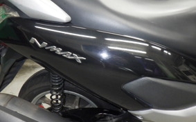 YAMAHA N-MAX 2022 SE86J