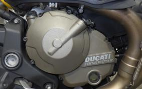 DUCATI MONSTER 821 2015