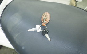 HONDA MAGNA 50 2012 AC13