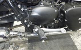 TRIUMPH BONNEVILLE T100 2014