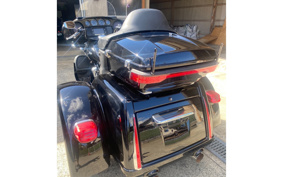 HARLEY FLHTCUTG TRI GLI 2017 MAD