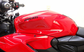 DUCATI STREET FIGHTER V2 2023 3F00