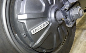 HONDA EM1 e: 2010 EF16