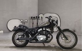 YAMAHA VIRAGO 250 3DM