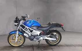 HONDA VTR 250 MC33