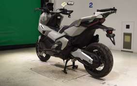 HONDA X-ADV 750 2025 RH21