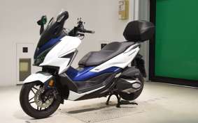HONDA FORZA 250