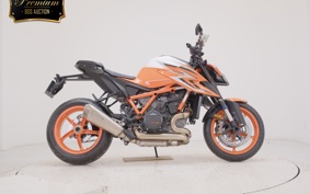 KTM 1290 SUPER DUKE R EVO