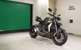 DUCATI STREETFIGHTER V2 2023