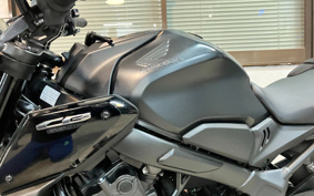 HONDA CB650R 2023 RH03