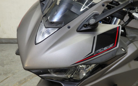YAMAHA YZF-R25 ABS RG10J