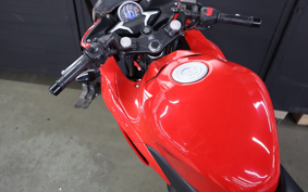 HONDA CBR250R MC41