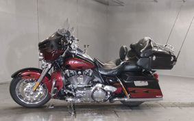 HARLEY HARLEY FLHTCUSE1800CVO PR8