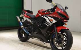 YAMAHA YZF-R6 2004