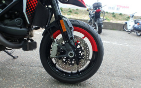 DUCATI HYPERMOTARD 950RVE 2020 BB00