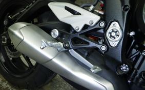 TRIUMPH STREET TRIPLE R 2026