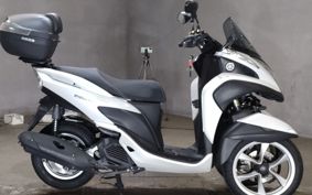 YAMAHA TRICITY 125 SE82J