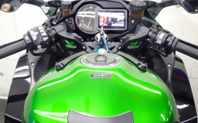 KAWASAKI NINJA H2 SX SE 2018 ZXT02A
