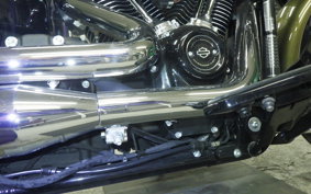 HARLEY FLHCS 1870 2019