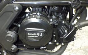 BENELLI レオンチーノ250 2015