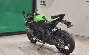 KAWASAKI ZX-25R ZX250E