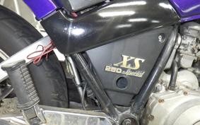 YAMAHA XS250 SPECIAL 2022 17E