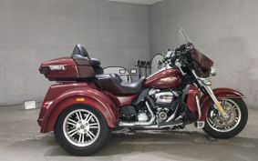 HARLEY FLHTCUTG1870 TRIKE MEF