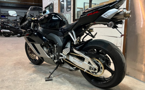 HONDA CBR1000RR 2004 SC57
