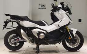 HONDA X-ADV 750 2025 RH21