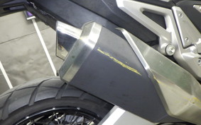 HONDA X-ADV 750 2017 RC95