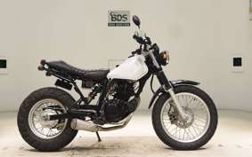 YAMAHA TW225 DG09J