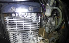 SUZUKI GZ125-HS 2000