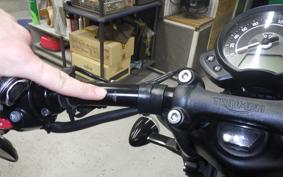 TRIUMPH BONNEVILLE BOBBER 2020