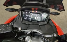 APRILIA SR125 ..