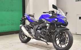 SUZUKI GSX250R 2015