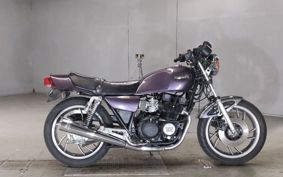YAMAHA XJ400 2024 4V7