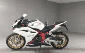 HONDA CBR250RR MC51