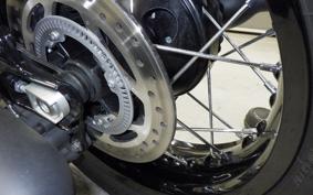 TRIUMPH BONNEVILLE T120 2023