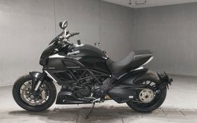 DUCATI DIAVEL 2013 G100AB