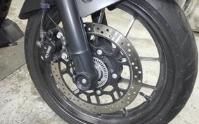 SUZUKI ｼﾞｸｻｰ250 2001 ED22B