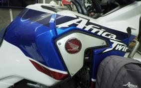 HONDA CRF1000L AFRICA TWIN DCT 2019 SD04