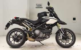 DUCATI HYPERMOTARD 796 2011