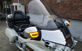 HONDA GL1800 GOLDWING  2002 SC47