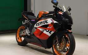 HONDA CBR1000RR 2005 SC57