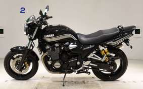 YAMAHA XJR1300 Gen.2 2015 RP17J