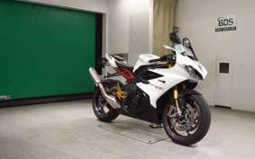 TRIUMPH DAYTONA 675 R 2015