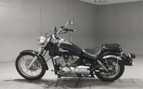 YAMAHA DRAGSTAR 250 VG02J