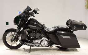 HARLEY FLHX 1690 2013