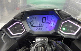 HONDA NM4 VULTUS -01 2015 RC82