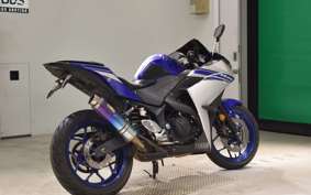 YAMAHA YZF-R25 2015 RG10J